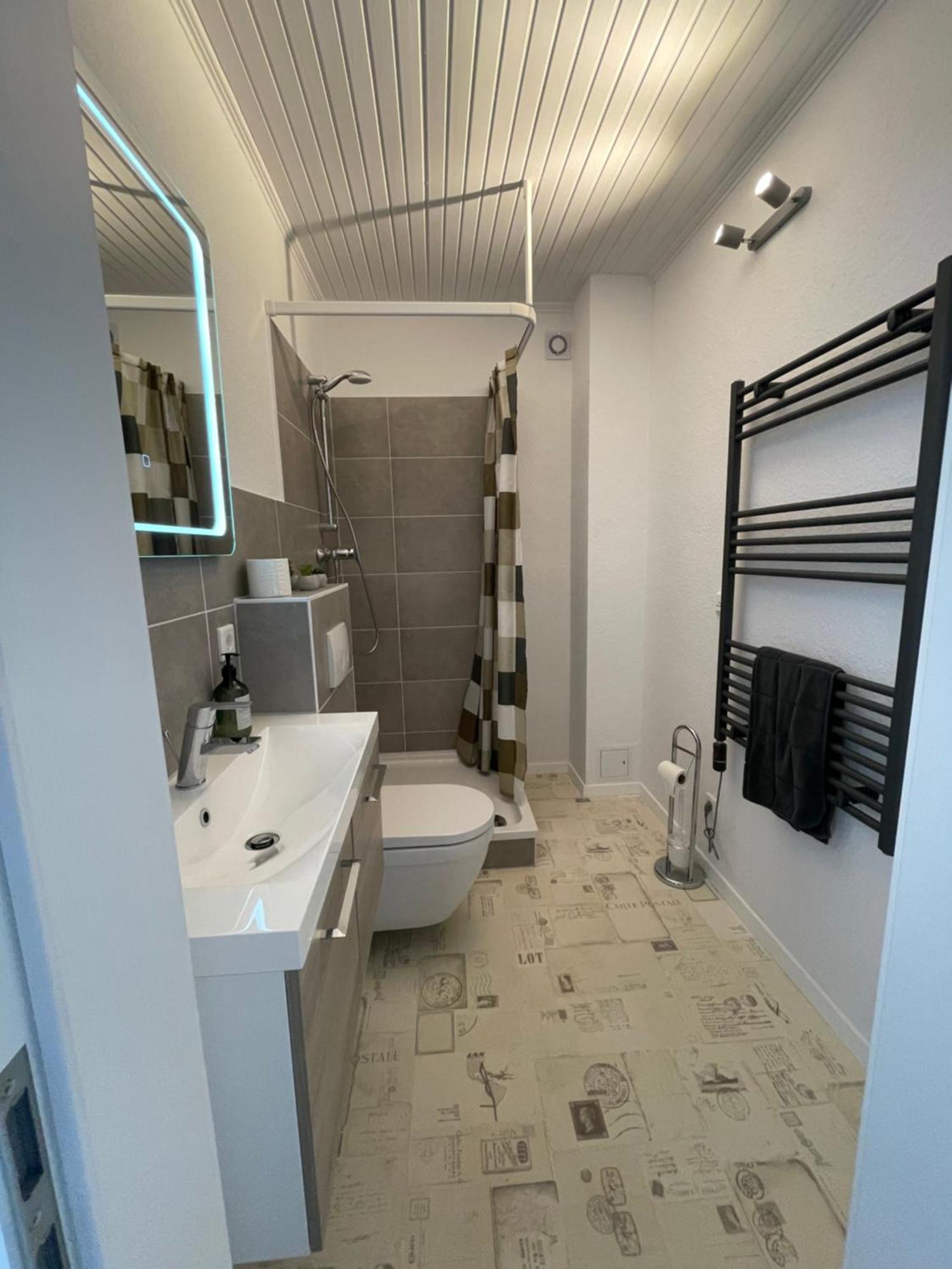Gemuetliche Eg-Wohnung Im Herzen Schleswig-Holsteins Neumünster Exterior foto